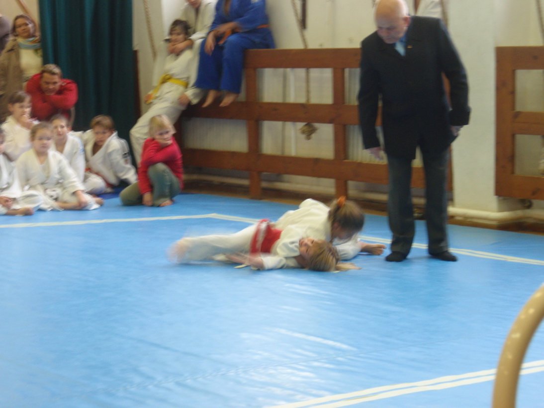 pc111444.jpg