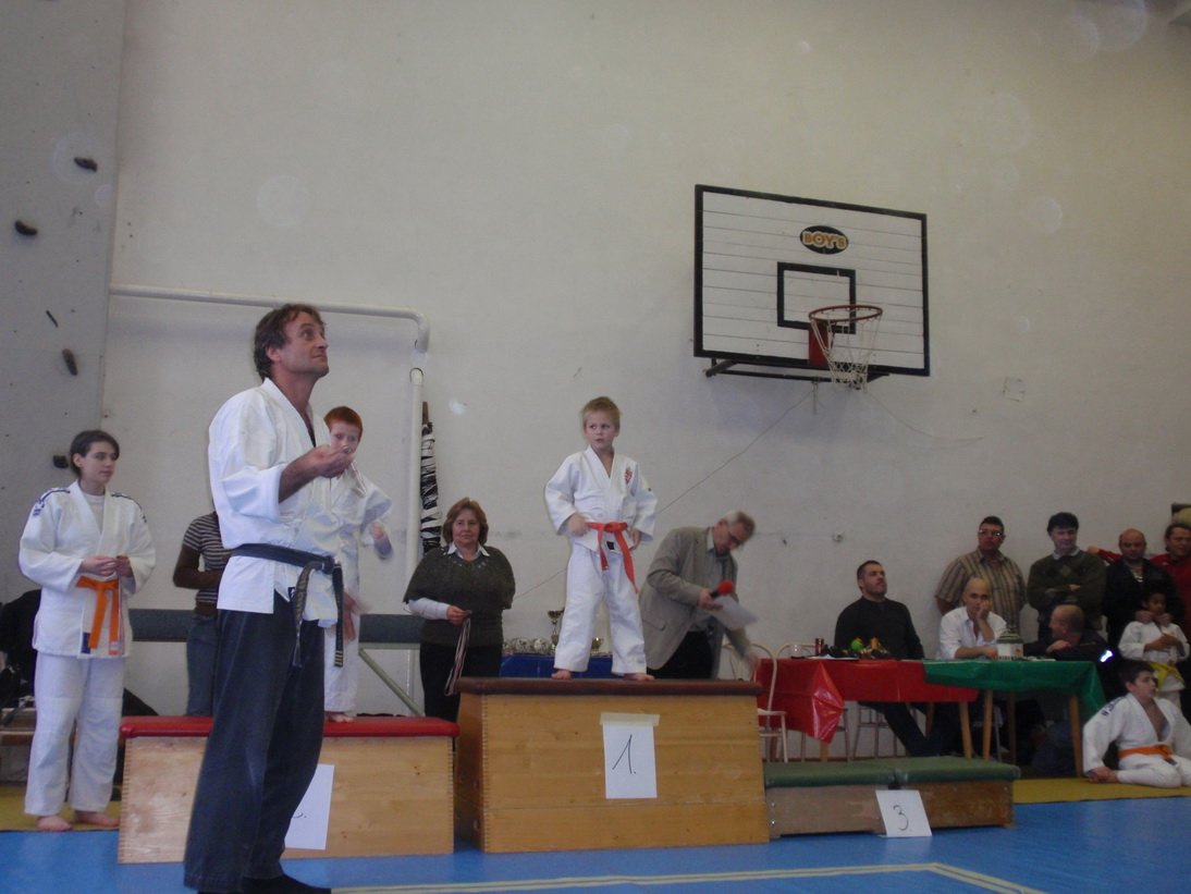 pc111524.jpg