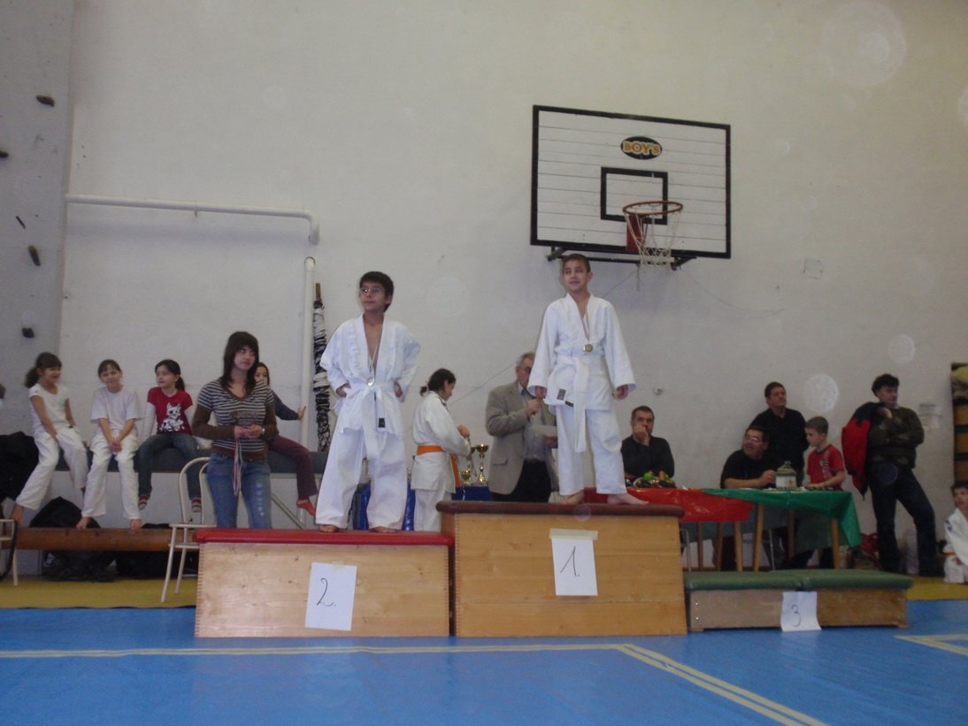 pc111544.jpg