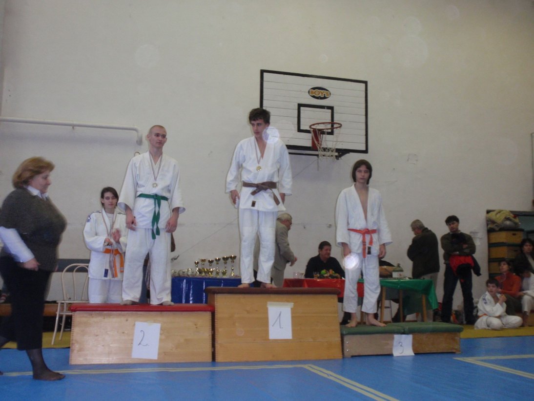pc111570.jpg