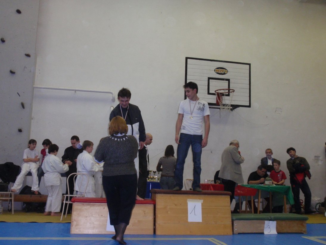 pc111595.jpg