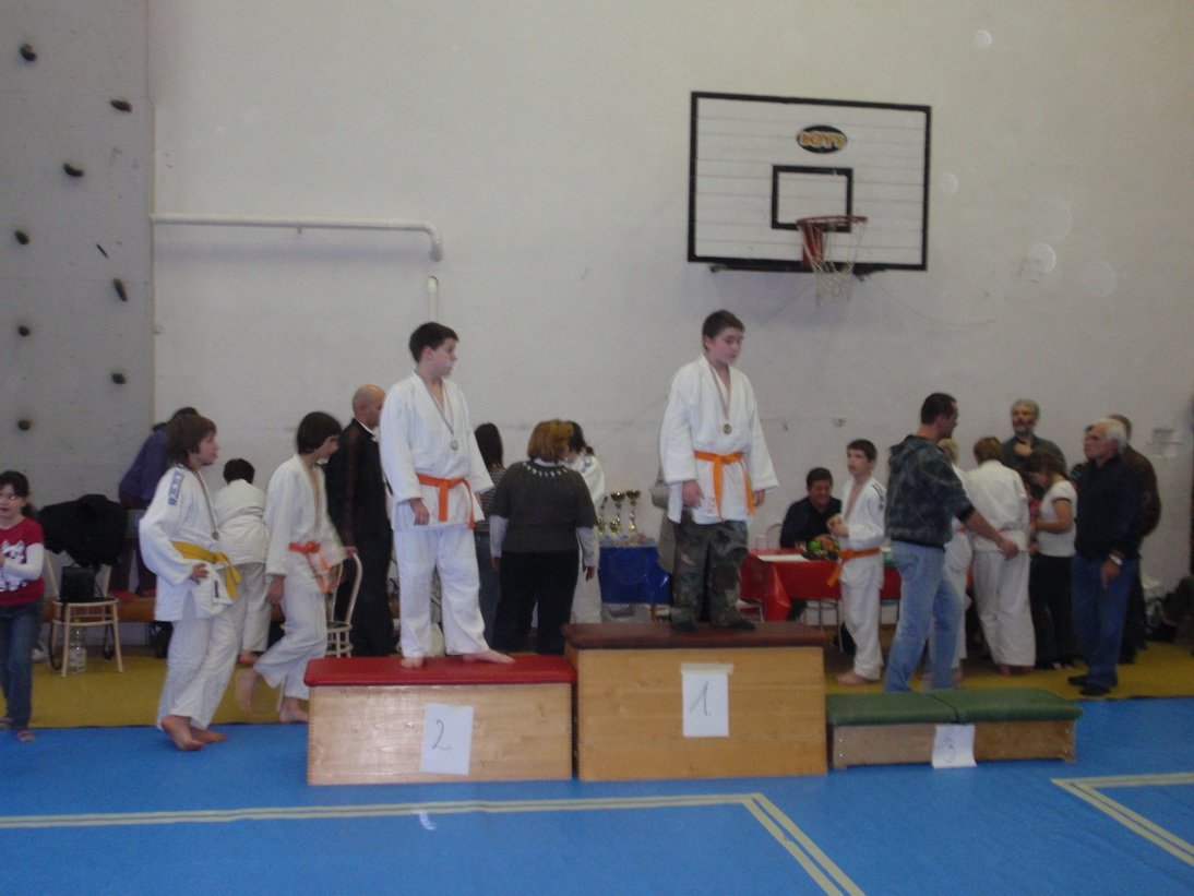 pc111602.jpg