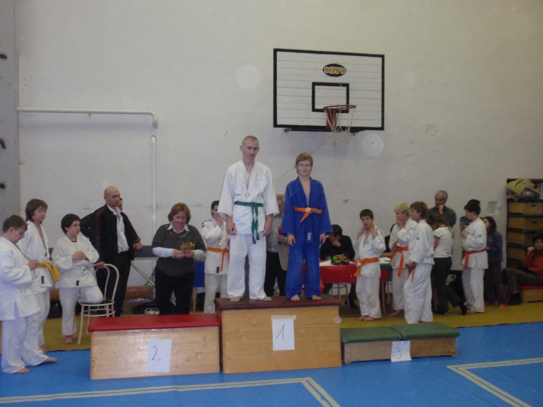 pc111608.jpg