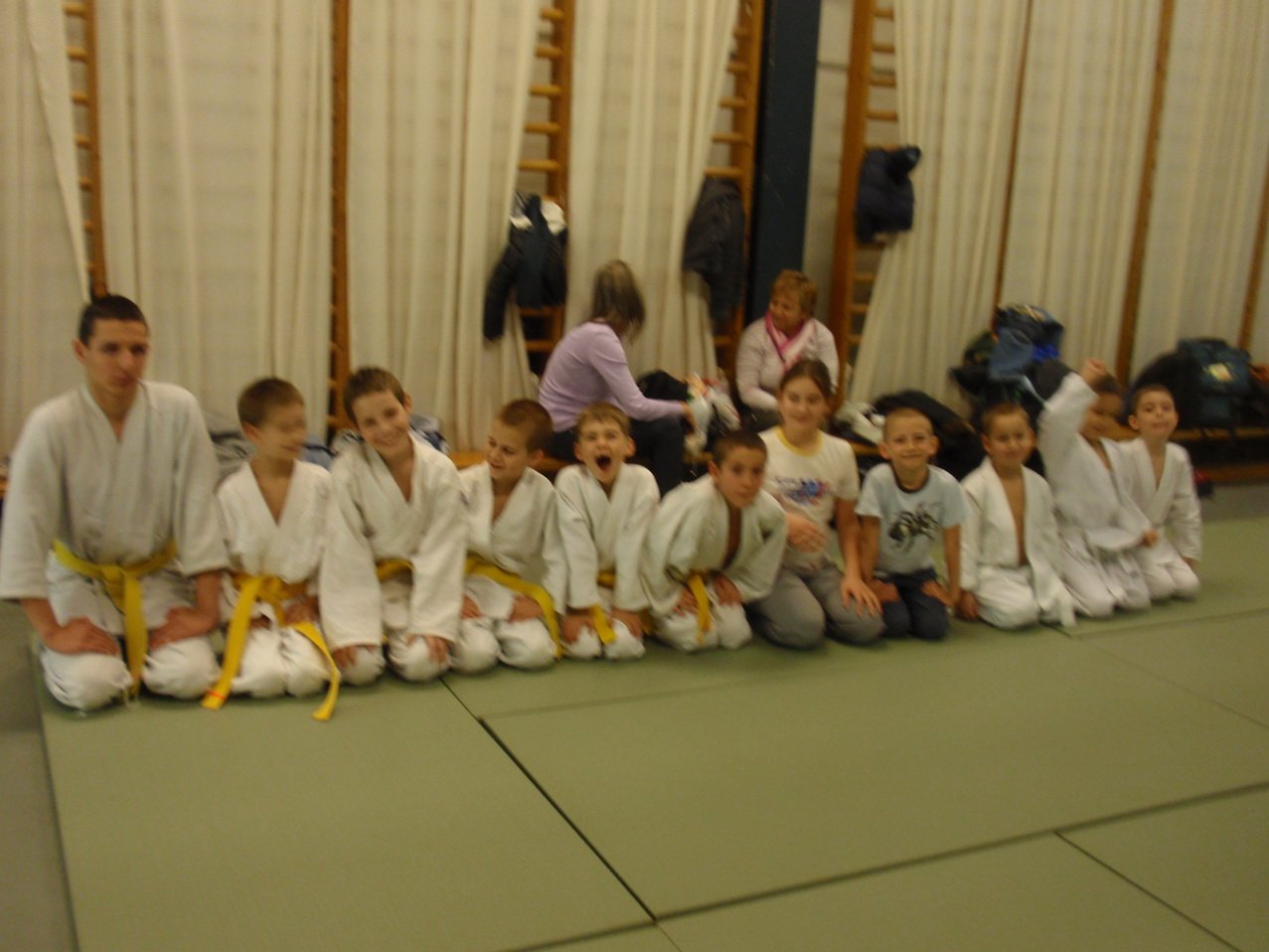 pb291097.jpg